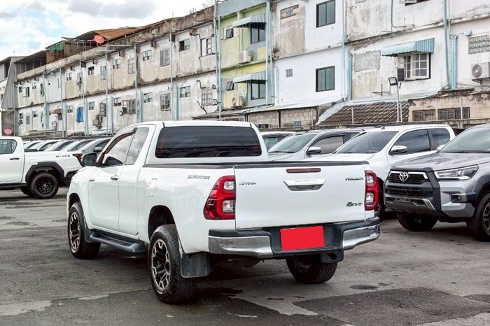 REVO PRE 2021 2.4 ENTRY AT SMART CAB WHITE  2681 full