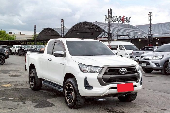 REVO PRE 2021 2.4 ENTRY AT SMART CAB WHITE  2681 full