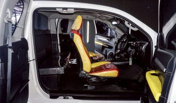 REVO PRE 2021 2.4 ENTRY AT SMART CAB SILVER  1004 full
