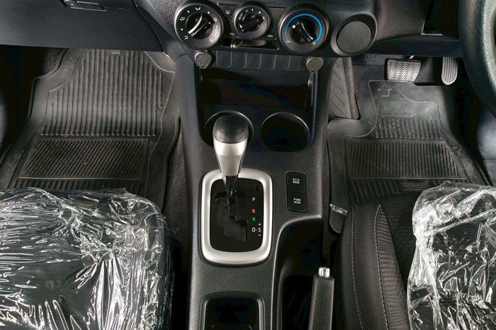 REVO 2WD 2020 2.4 MID AT SAMRT CAB SILVER  3509 full