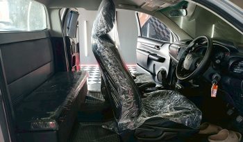 REVO 2WD 2017 2.4J MT SMART CAB SILVER  355 full