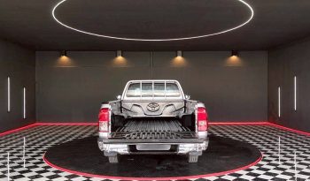 REVO 2WD 2019 2.4J MT STANDARD SILVER  375 full