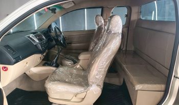 VIGO 2WD 2014 2.5j MT SMART CAB SILVER  4627 full