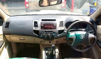 VIGO 2WD 2014 2.5j MT SMART CAB SILVER  4627 full