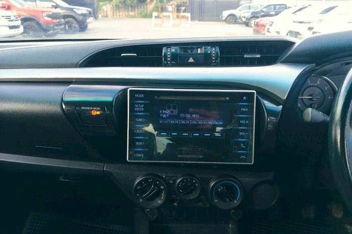 REVO 2WD 2019 2.4E MT SMART CAB SILVER  4839 full
