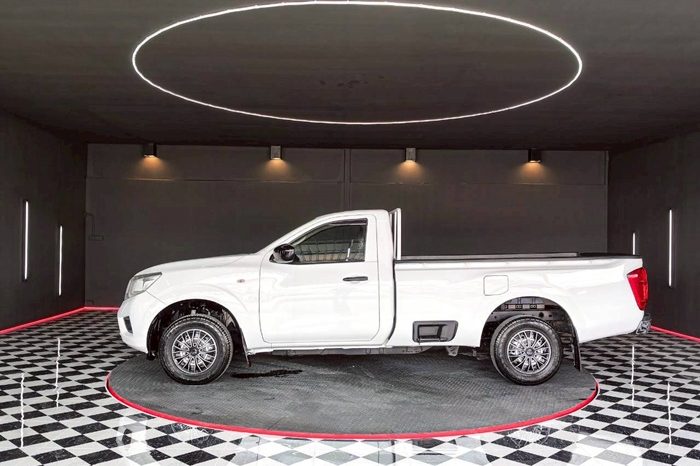 NISSAN 2020 2WD 2.5 MT SINGLE CAB WHITE 4919 full
