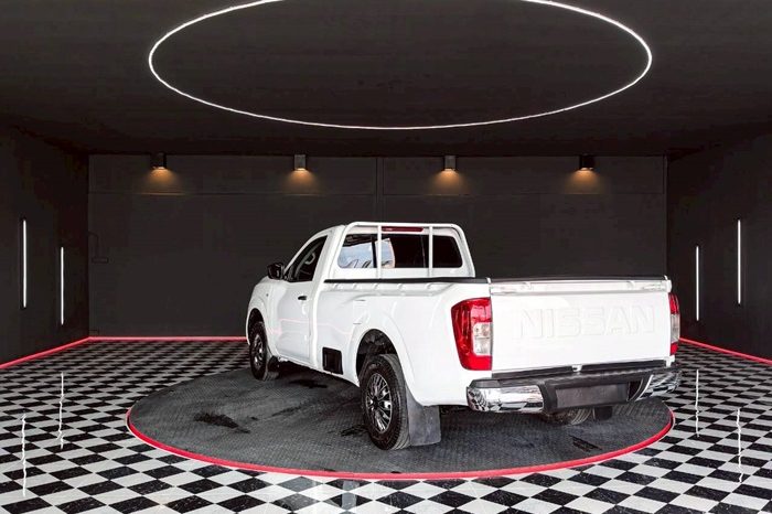 NISSAN 2020 2WD 2.5 MT SINGLE CAB WHITE 4919 full