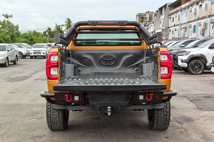 REVO 4WD 2017 2.4J AT SMART CAB ORANGE  4967 full