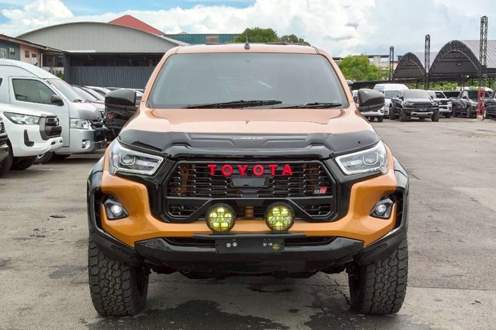 REVO 4WD 2017 2.4J AT SMART CAB ORANGE  4967 full