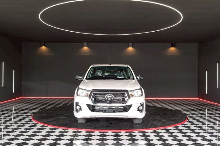 REVO 2WD 2019 2.4J MT SMART CAB WHITE  5281 full