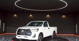 REVO 2WD 2021 2.4J MT STANDARD WHITE  5869