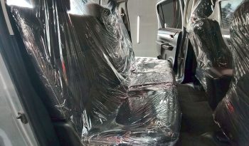 REVO PRE 2019 2.4E AT DOUBLE CAB SILVER  6641 full