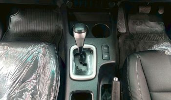 REVO PRE 2019 2.4E AT DOUBLE CAB SILVER  6641 full