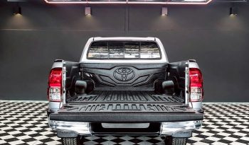 REVO PRE 2019 2.4E AT DOUBLE CAB SILVER  6641 full