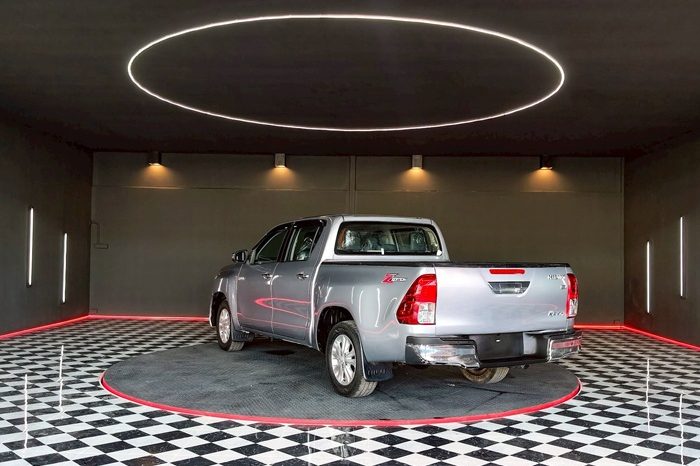 REVO 2WD 2019 2.4E MT SMART CAB SILVER  6783 full