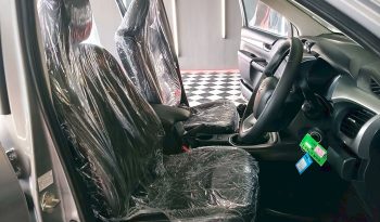 REVO 2WD 2019 2.4E MT SMART CAB SILVER  6783 full