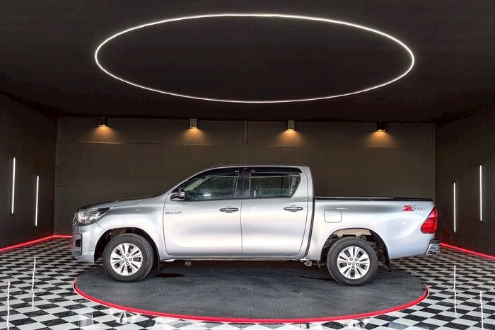 REVO 2WD 2019 2.4E MT SMART CAB SILVER  6783 full