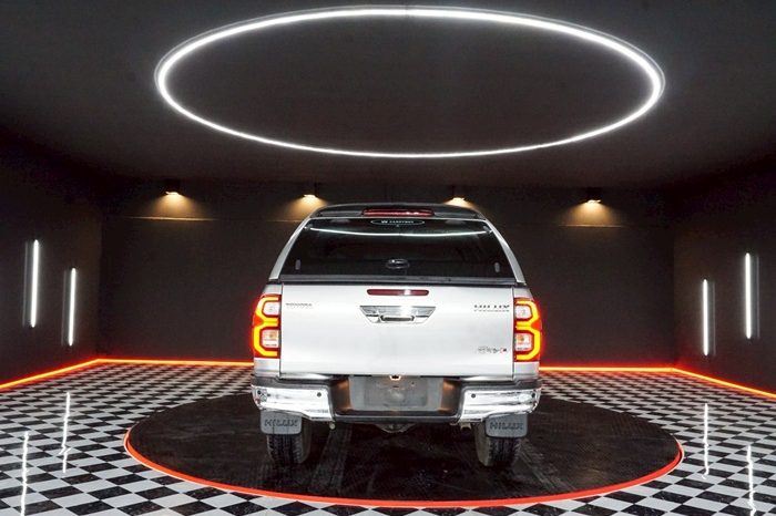 REVO PRE 2022 2.4 ENTRY AT SMART CAB SILVER  6875 full