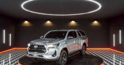 REVO PRE 2022 2.4 ENTRY AT SMART CAB SILVER  6875