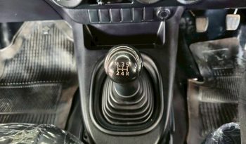 REVO 2WD 2016 2.4J MT STANDARD SILVER  692 full