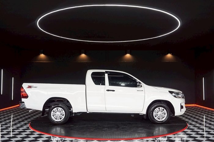 REVO 2WD 2019 2.4J MT SMART CAB WHITE  6971 full
