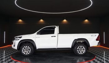 REVO 4WD 2021 2.8 ENTRY MT STANDARD WHITE  7081 full