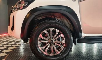 REVO 4WD 2021 2.8 ENTRY MT STANDARD WHITE  7081 full