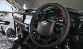 REVO 4WD 2021 2.8 ENTRY MT STANDARD WHITE  7081 full