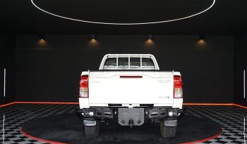 REVO 4WD 2021 2.8 ENTRY MT STANDARD WHITE  7096 full