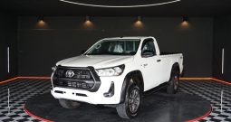REVO 4WD 2021 2.8 ENTRY MT STANDARD WHITE  7096
