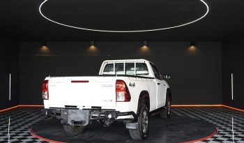 REVO 4WD 2021 2.8 ENTRY MT STANDARD WHITE  7096 full