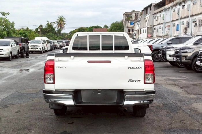 REVO 2WD 2020 2.4J MT STANDARD WHITE  7202 full