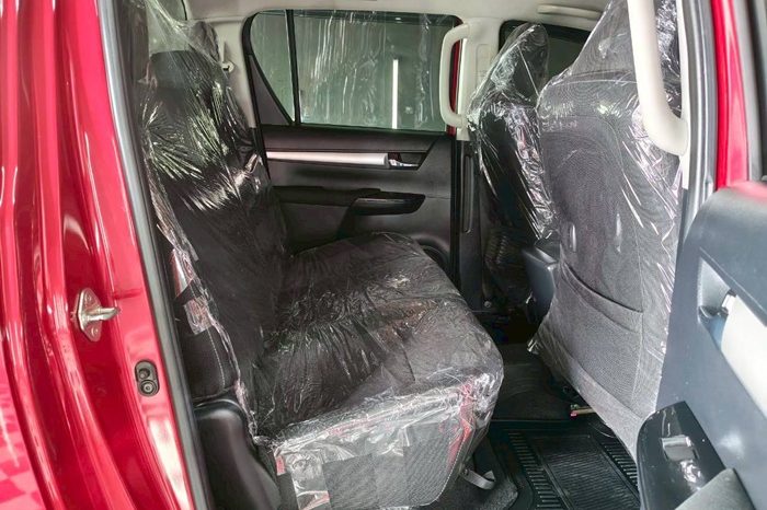 ROCCO PRE 2019 2.4E AT DOUBLE CAB RED  7329 full