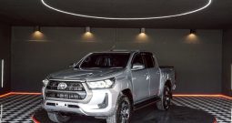 REVO PRE 2020 2.4 ENTRY AT DOUBLE CAB SILVER  7358