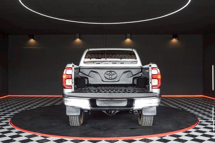 REVO PRE 2020 2.4 ENTRY AT DOUBLE CAB SILVER  7359 full