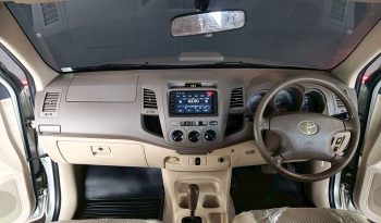 VIGO 2WD 2005 3.0G AT DOUBLE CAB SILVER  8454 full