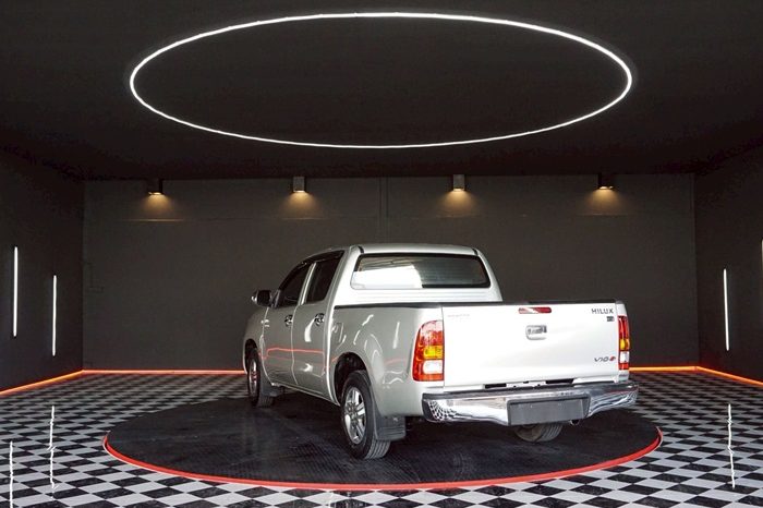 VIGO 2WD 2005 3.0G AT DOUBLE CAB SILVER  8454 full