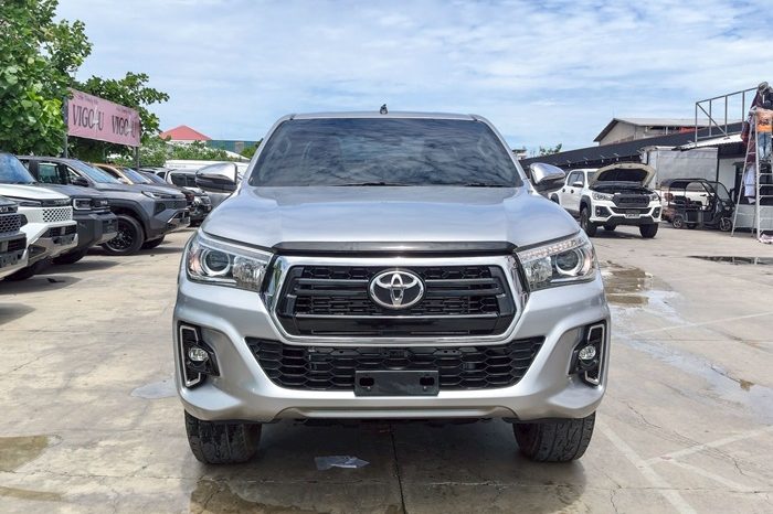 REVO 4WD 2018 2.4E MT SMART CAB SILVER  9254 full