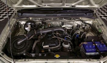 VIGO 2WD 2011 2.7J MT SMART CAB SILVER 9470 full