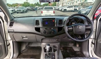 VIGO 4WD 2015 2.7J AT SMART CAB WHITE  9710 full