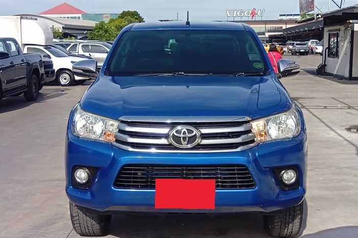 REVO PRE 2016 2.4E AT DOUBLE CAB BLUE 9075 full