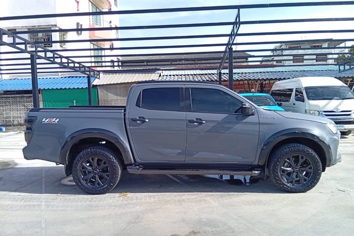 ISUZU 4WD 2022 3.0 AT DOUBLE CAB GREY  3369 full