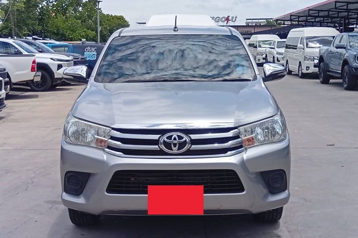 REVO 2WD 2017 2.4J MT DOUBLE CAB SILVER  8966 full