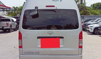 TOYOTA 2WD 2019 3.0 AT COMMUTER SILVER  6745 full