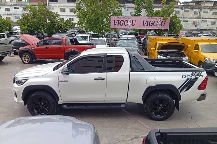 ROCCO PRE 2019 2.4 HIGHT AT SMART CAB WHITE  764 full
