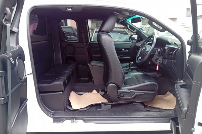 ROCCO PRE 2019 2.4 HIGHT AT SMART CAB WHITE  764 full