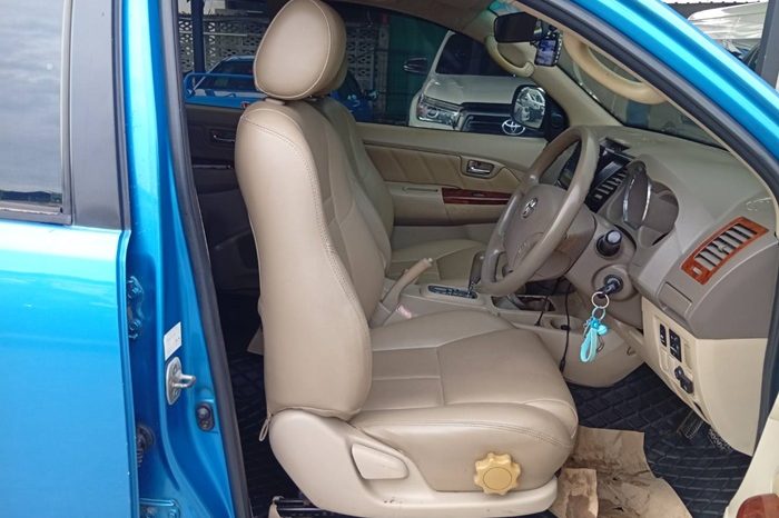 TOYOTA 4WD 2006 2.7V AT FORTUNER BLUE  4608 full