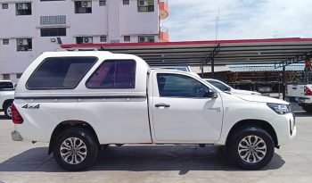 REVO 4WD 2021 2.8 ENTRY MT STANDARD WHITE  7633 full