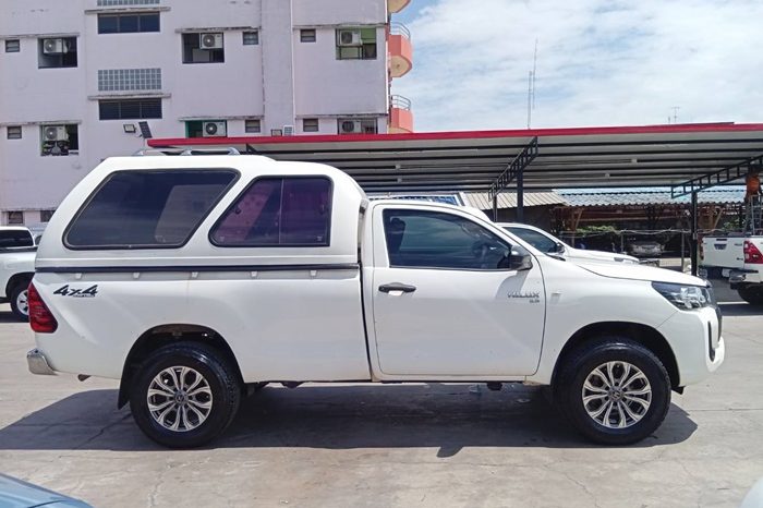 REVO 4WD 2021 2.8 ENTRY MT STANDARD WHITE  7633 full