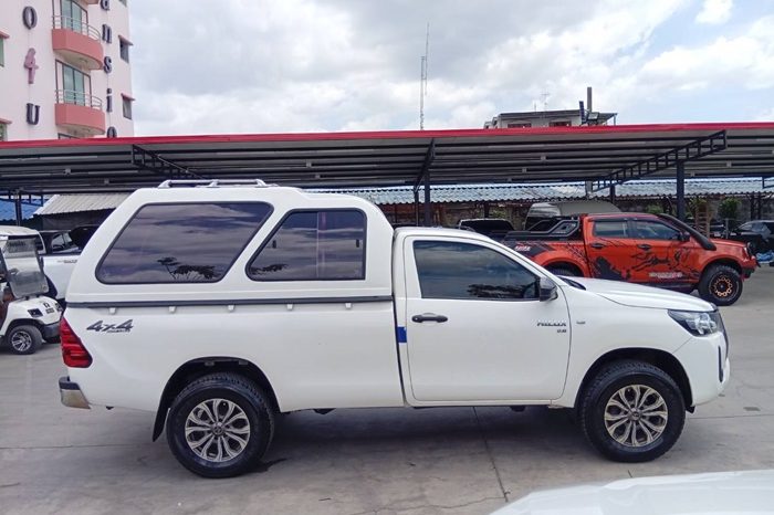 REVO 4WD 2021 2.8 ENTRY MT STANDARD WHITE  7629 full